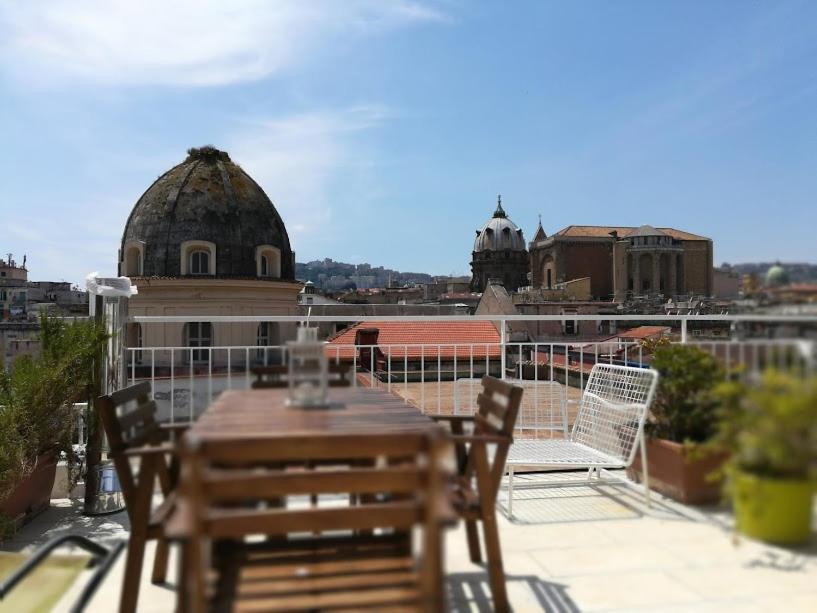 Naples In The History 4M Bed & Breakfast Exterior foto