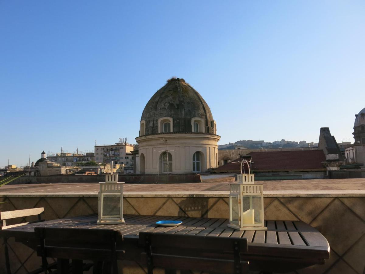 Naples In The History 4M Bed & Breakfast Exterior foto