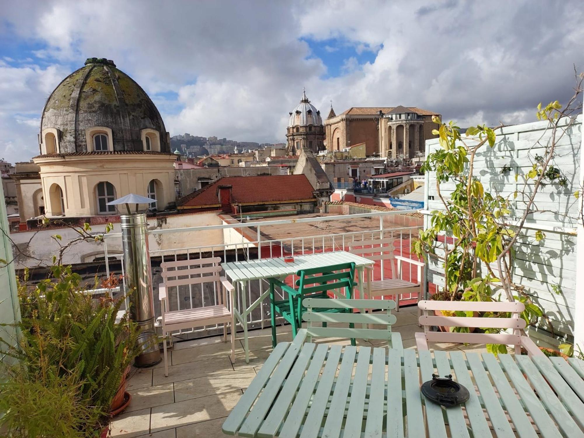 Naples In The History 4M Bed & Breakfast Exterior foto
