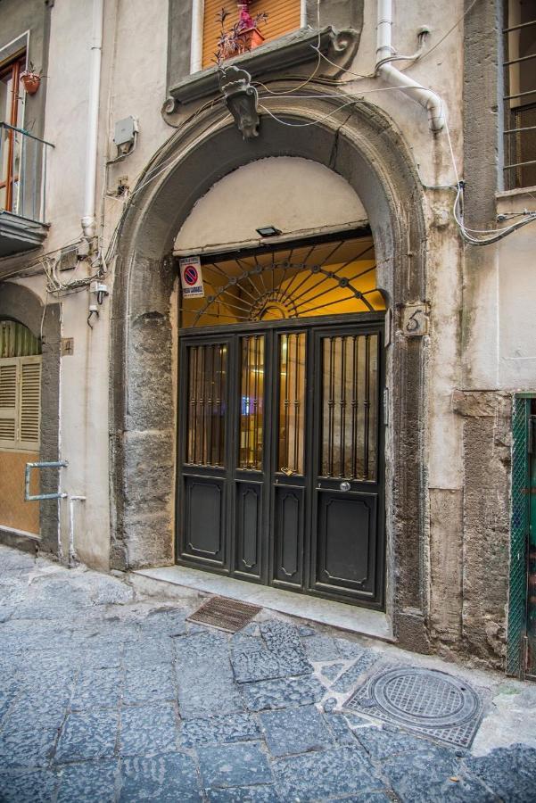 Naples In The History 4M Bed & Breakfast Exterior foto